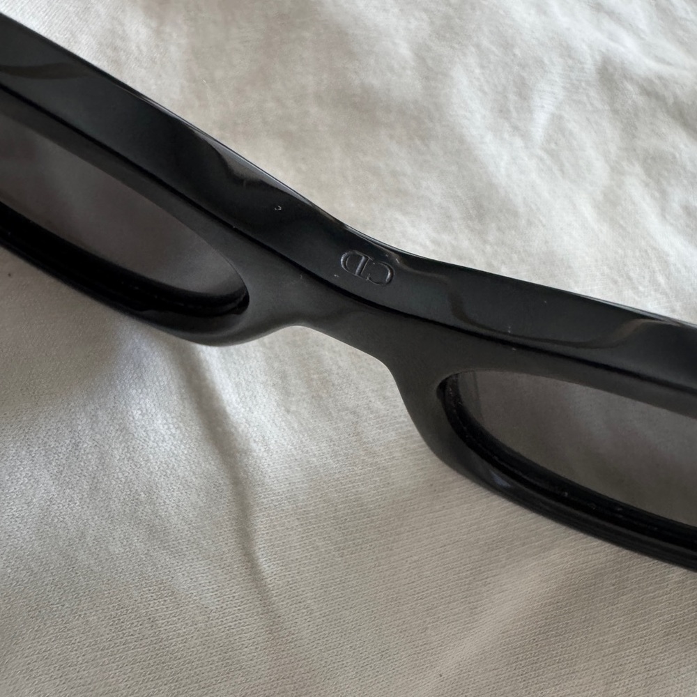 Dior Black Rectangular Sunglasses With Dark Lenses - image 6